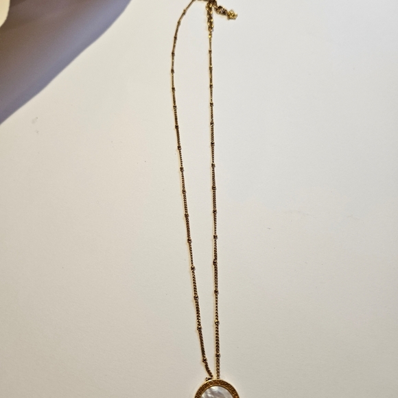 Versace Dainty Necklace - Picture 7 of 8